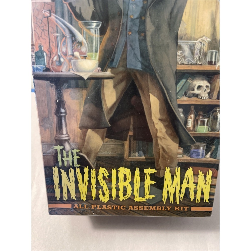 Moebius 1/8 Scale The Invisible Man Plastic Model Kit 903 Sealed New - Picture 3 of 16